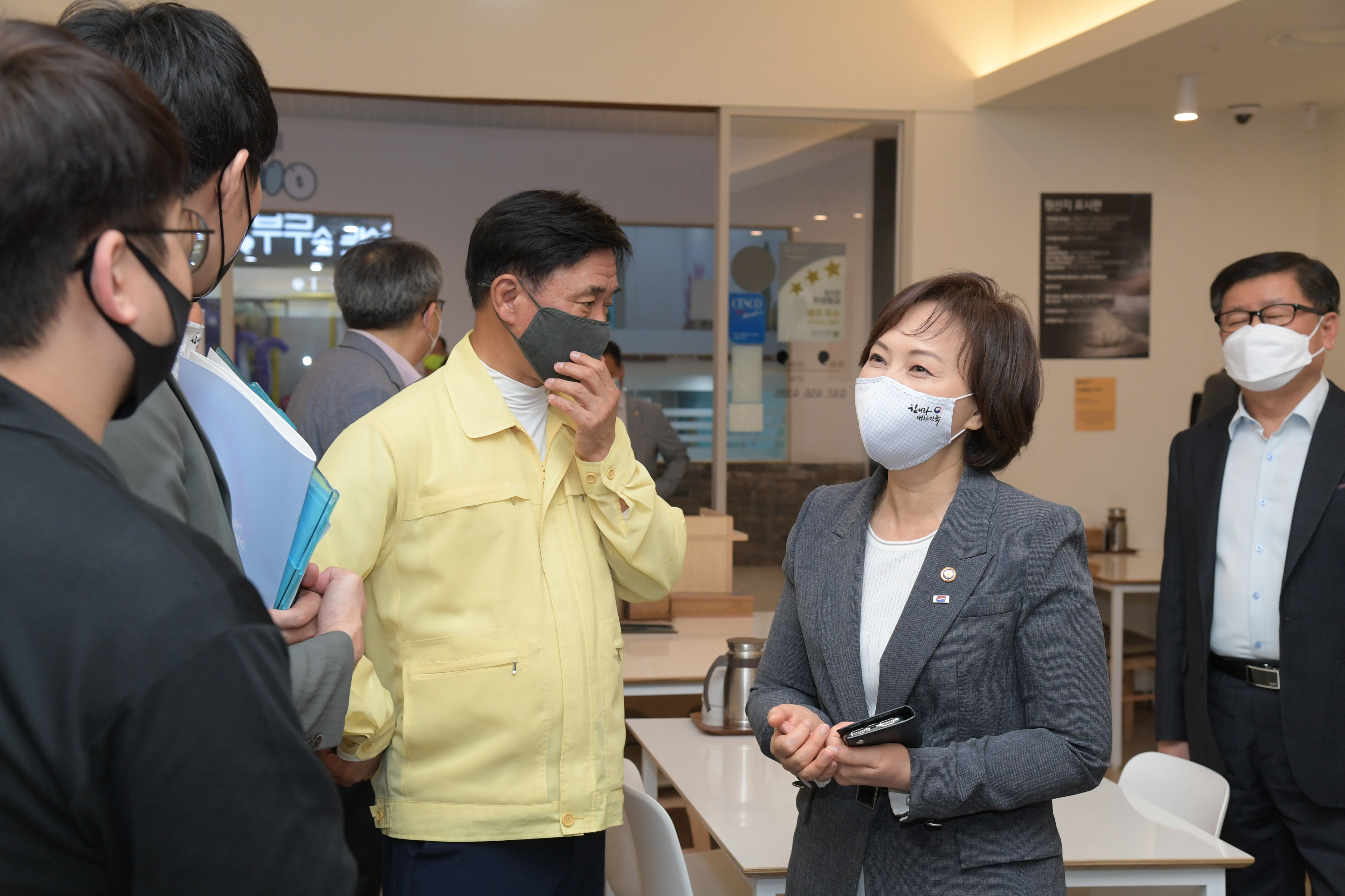 Photo News3 - [Jun. 29, 2020] On-site visit of exemplary restaurants of