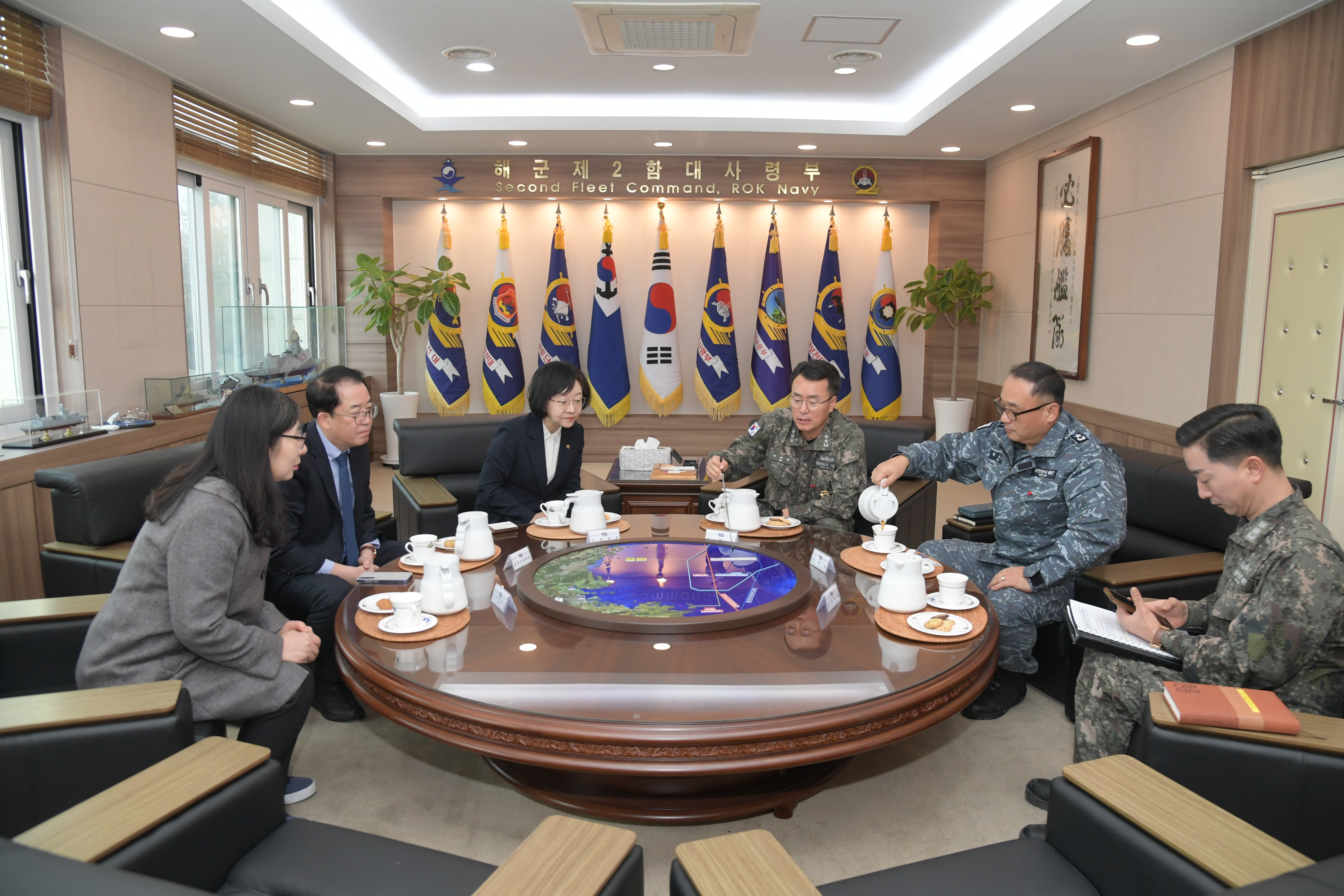 해군 장병 위문