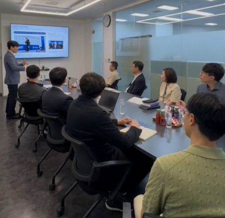 [25.6.25.(수)] 김명호 경인식약청장, 디지털의료기기 제조업체 현장방문_2