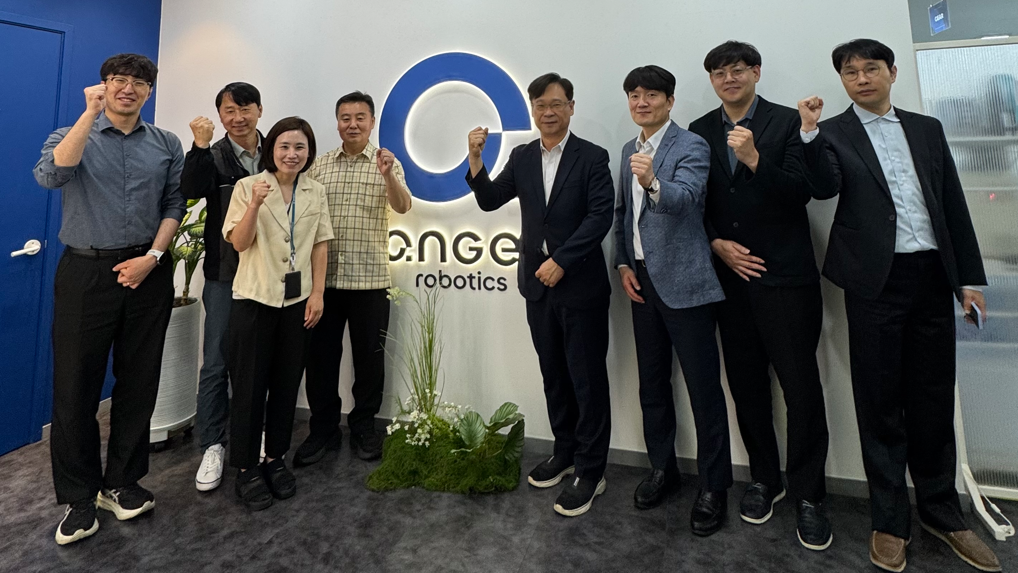 [25.6.25.(수)] 김명호 경인식약청장, 디지털의료기기 제조업체 현장방문_5