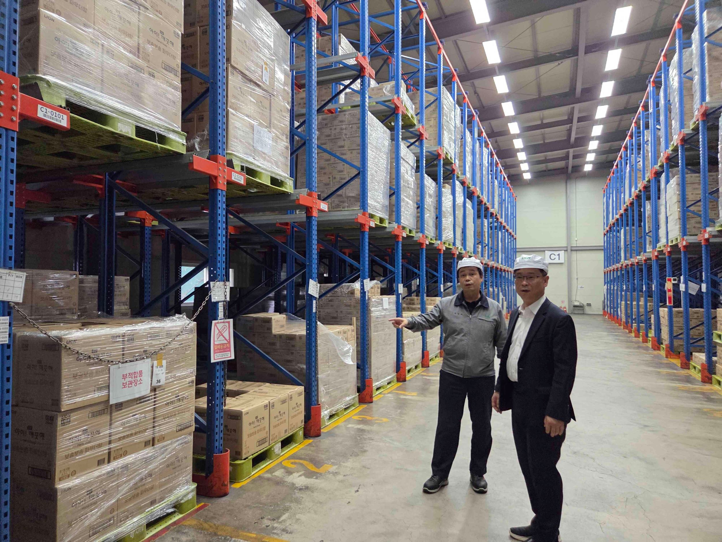 [25.7.30.(수)] 김명호 경인식약청장, 신규 위생용품 수입업체 현장방문_2