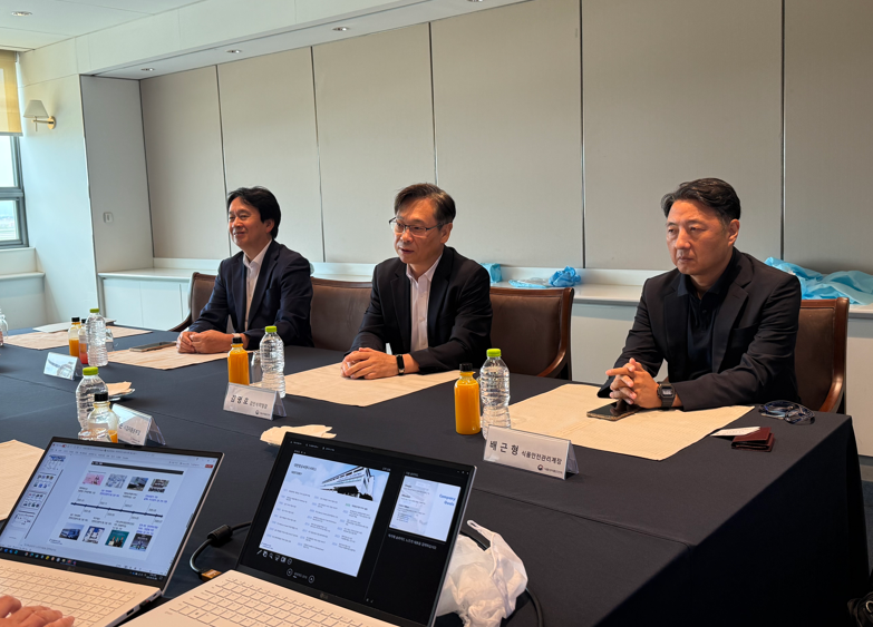 [25.9.30.(화)] 김명호 경인식약청청장, 추석 성수기 맞이 기내식 제조업체 현장방문_2