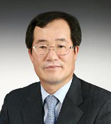 No.8 KIM Myunghyun